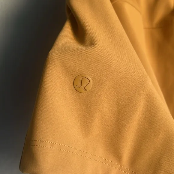 📸 Lululemon On the Fly Short *2.5&quot;Spiced Bronze, Size 10, EUC $58