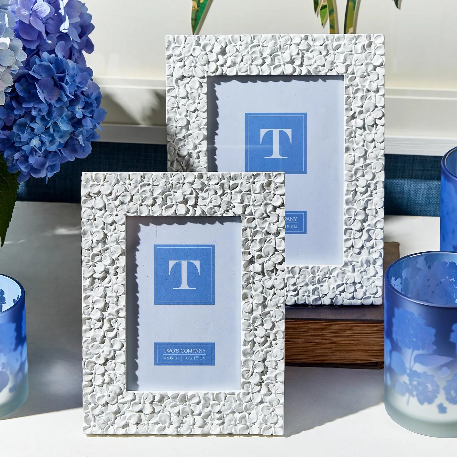 4x6 or 5x7 Frame - Hydrangea Flower