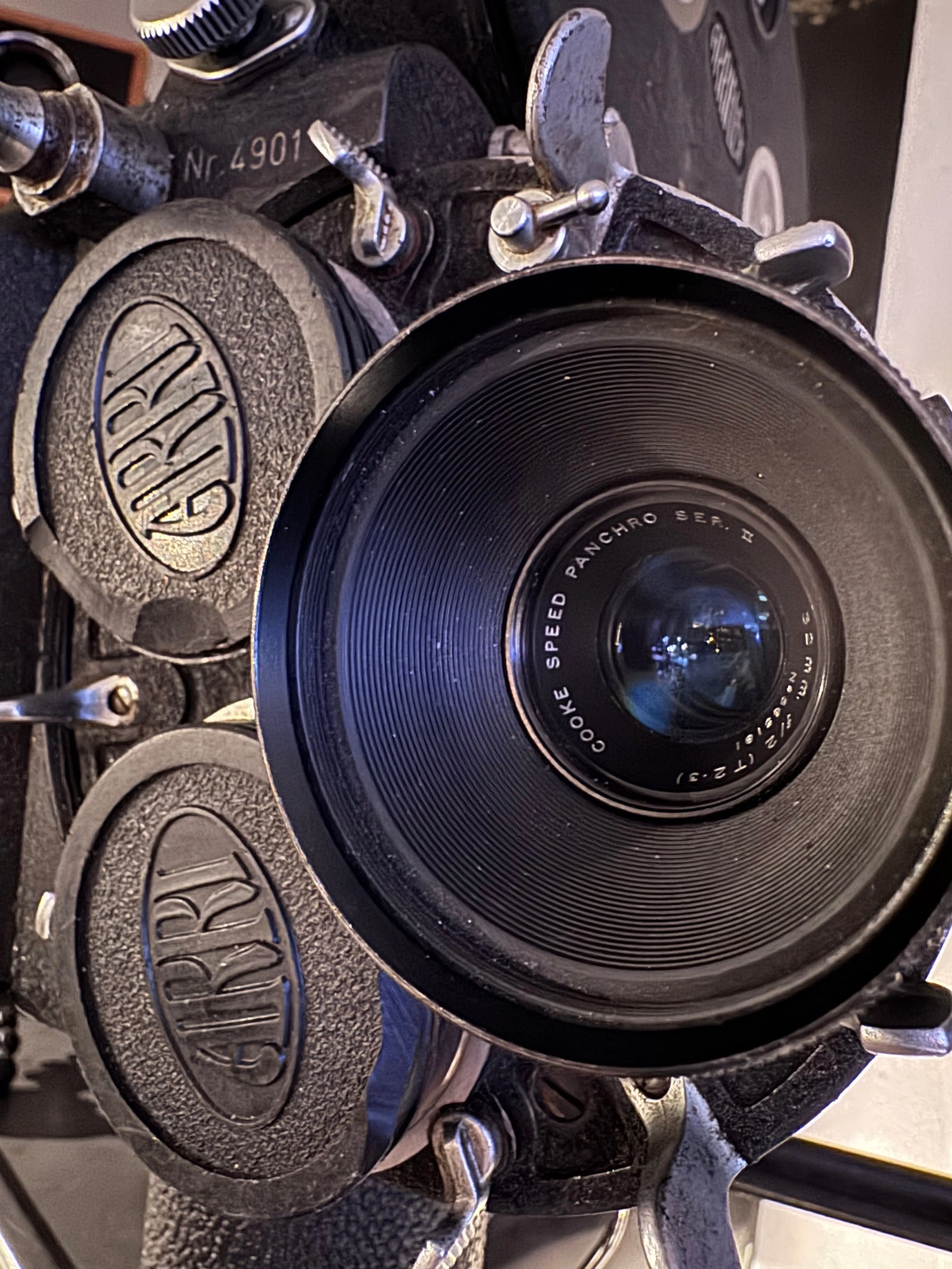Arriflex IIC with xtras