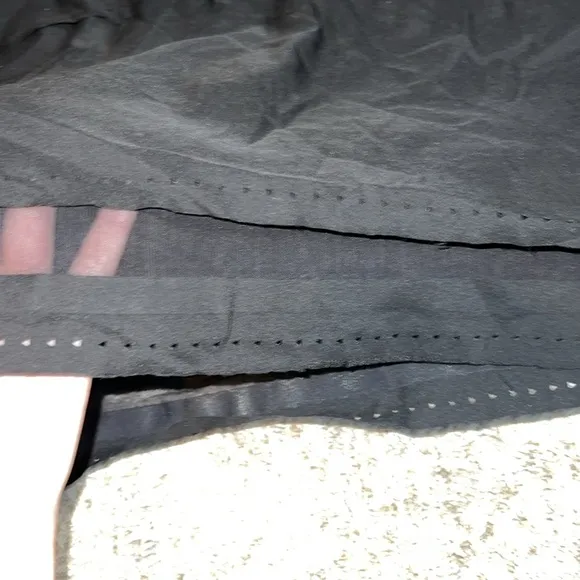 ATHLETA Laser Run Skort Black Size Medium