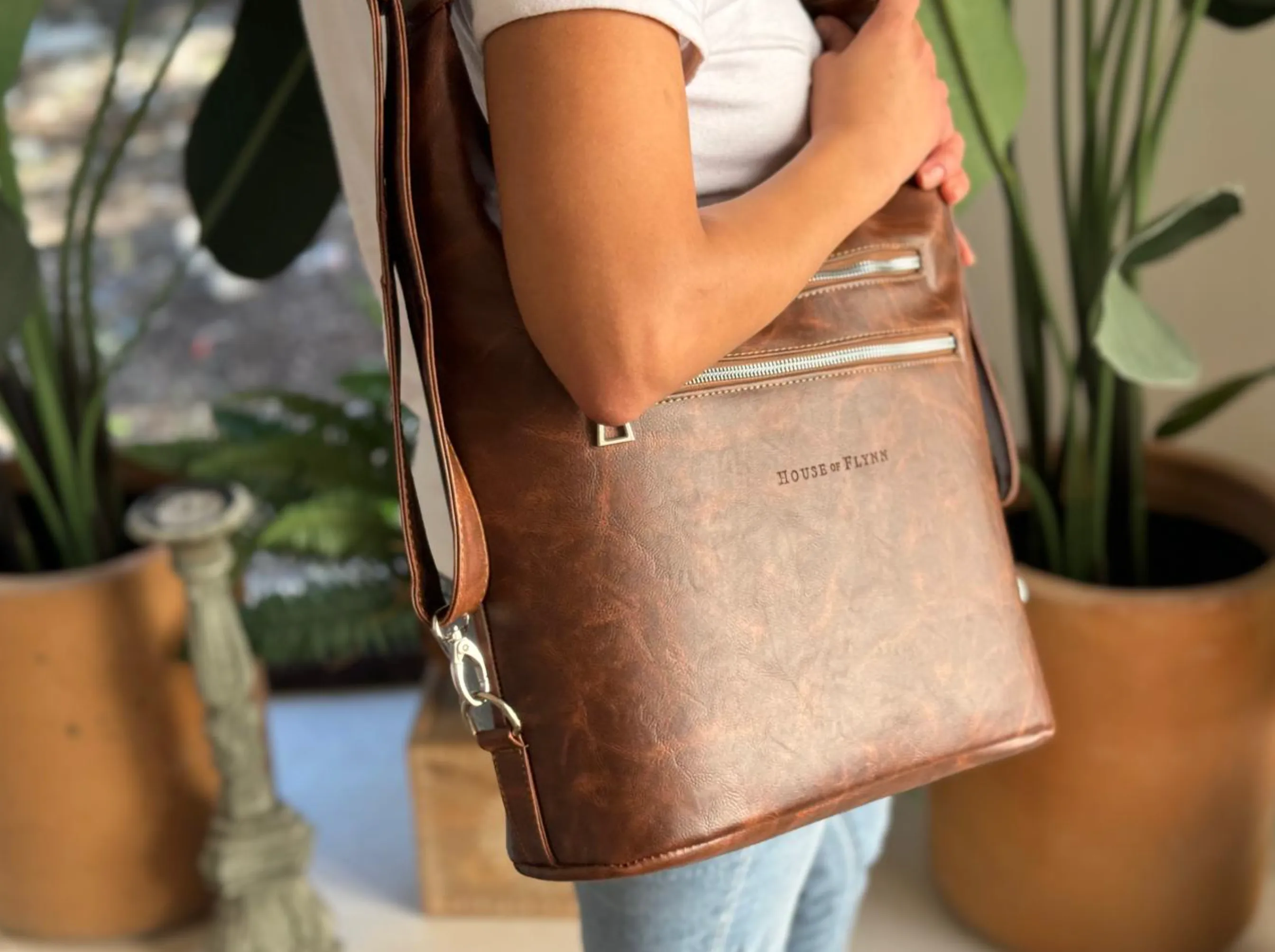 Colima Bag - Dark Chestnut