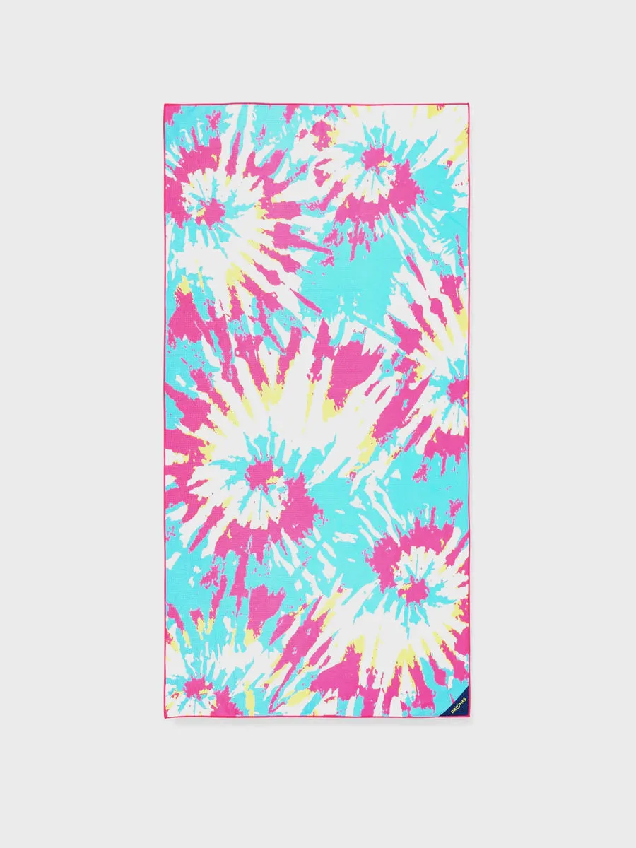 Dritimes Beach Towel