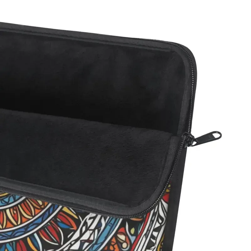 Flaunt your Style with Vibrant Pattern Laptop Sleeve