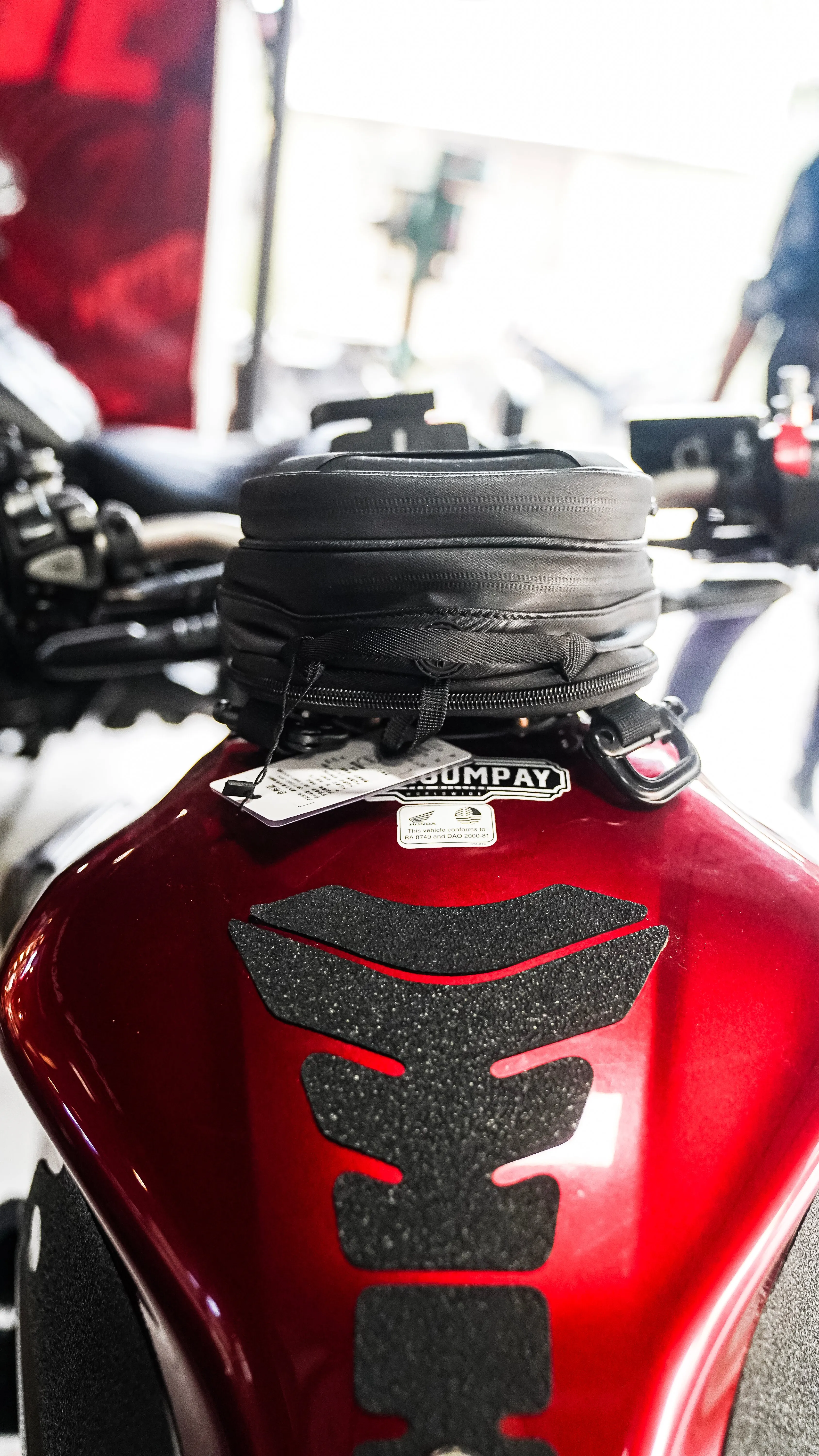 LOBOO TANK BAG (3.5 LITTERS)