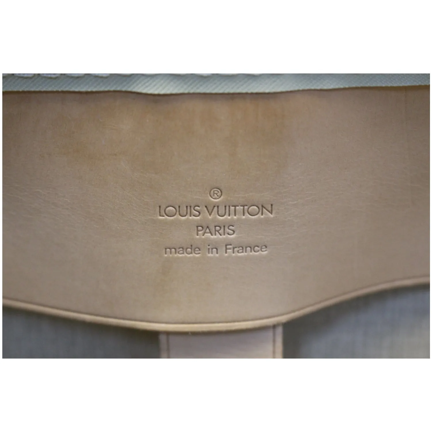 LOUIS VUITTON Sirius 55 Monogram Canvas Suitcase Travel Bag