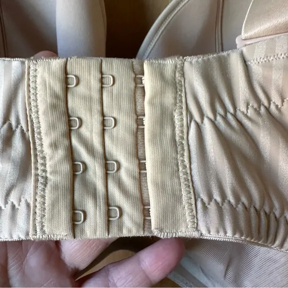 NWT Curvy Kate Luxe Strapless Convertible Tan Bra Biscotti 38M