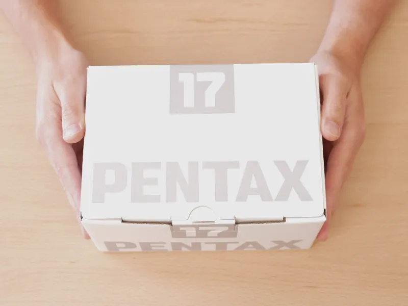 Pentax 17 - 35mm Film Camera - with fast TRACKED shipping