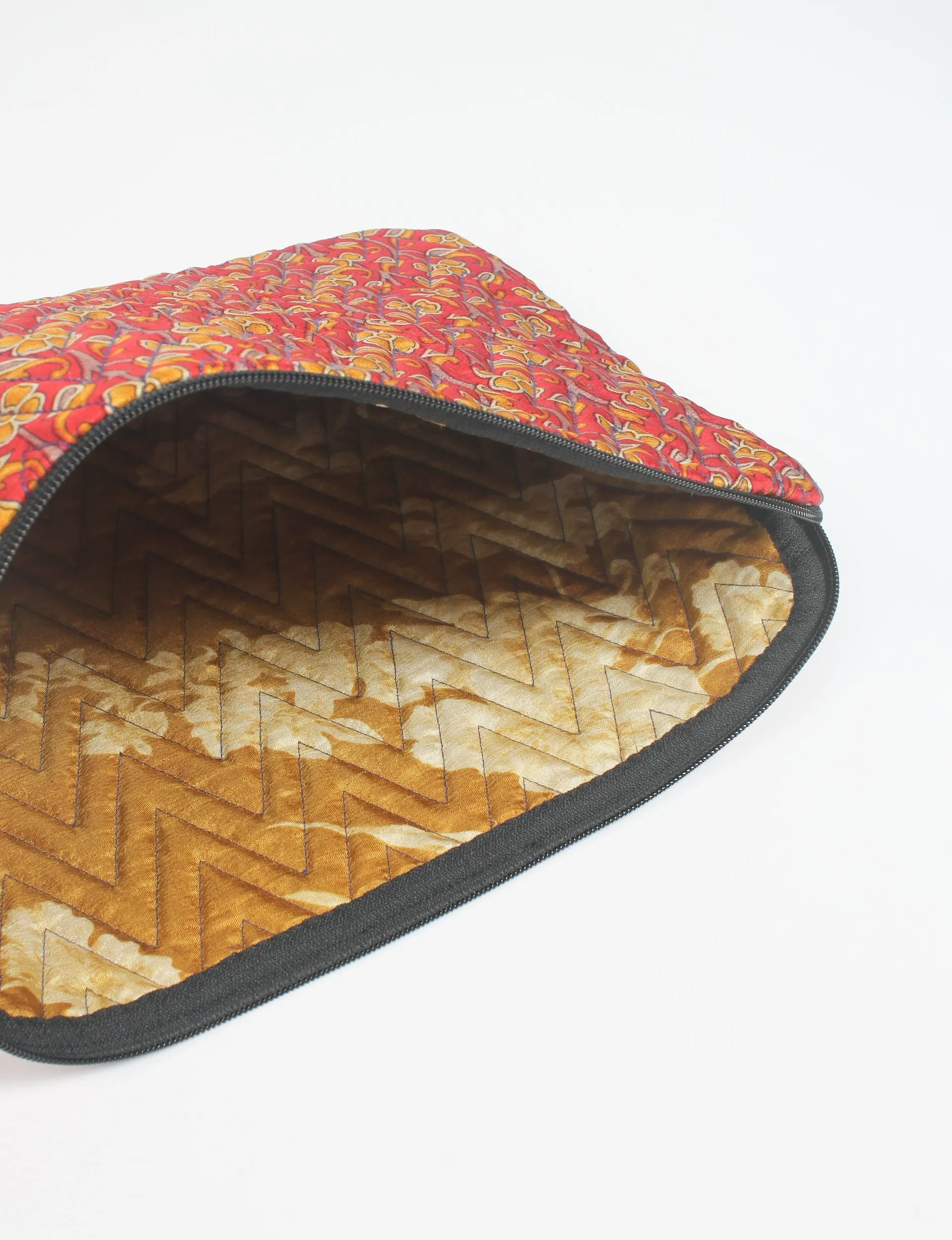 QUILTED LAPTOP SLEEVE 15_16