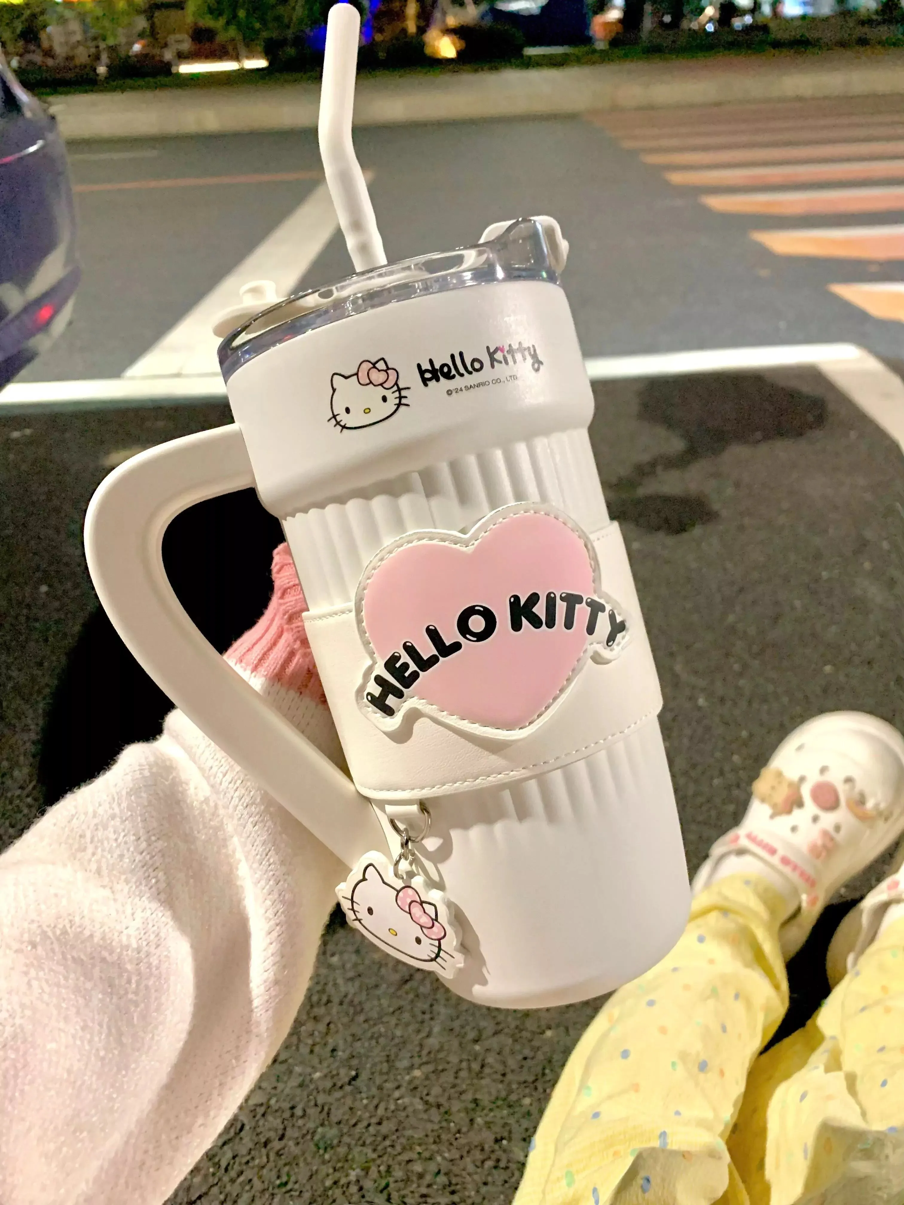 Sanrio Heart Sleeve Leak-proof Tumbler 40 Oz