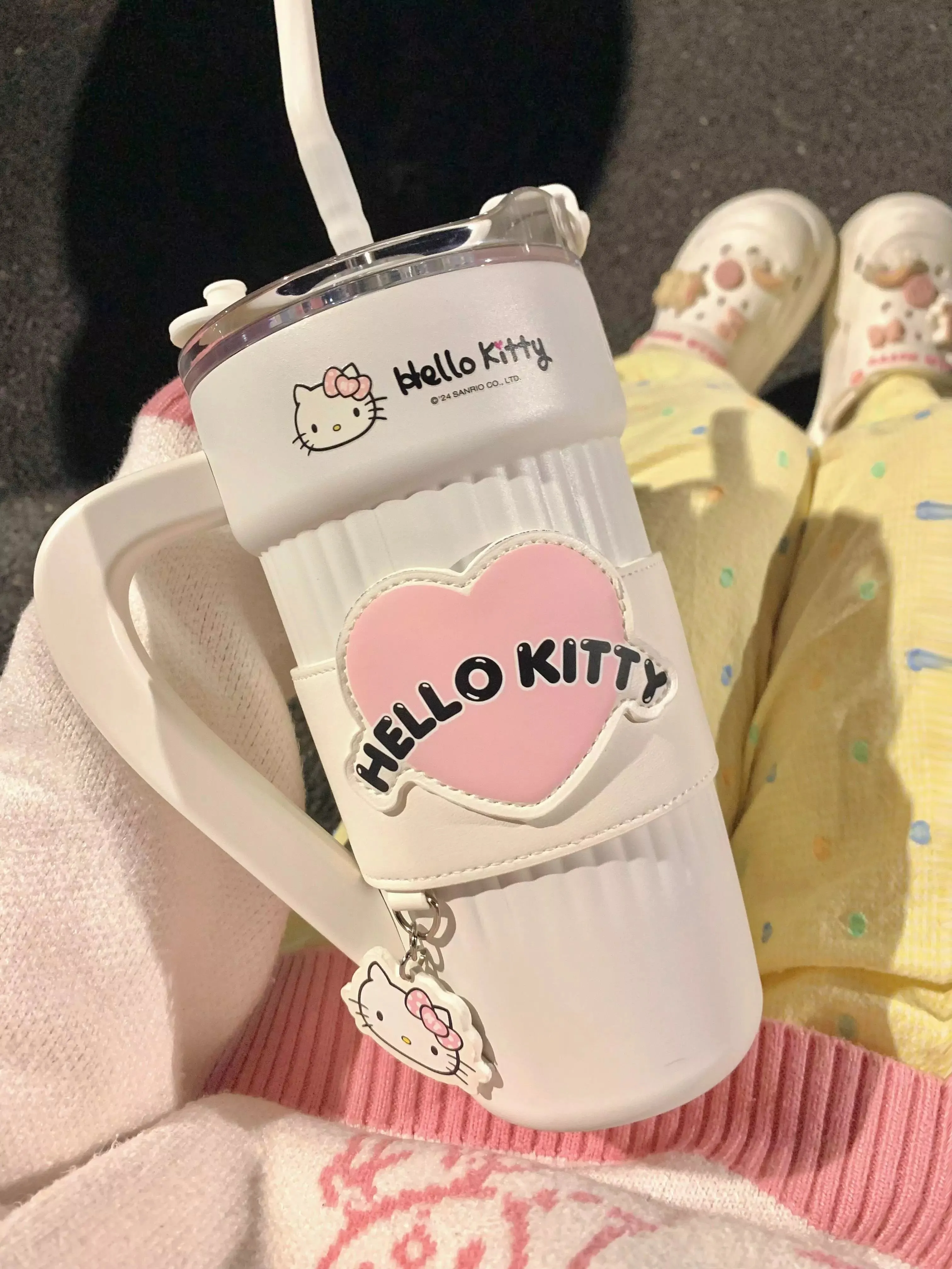 Sanrio Heart Sleeve Leak-proof Tumbler 40 Oz