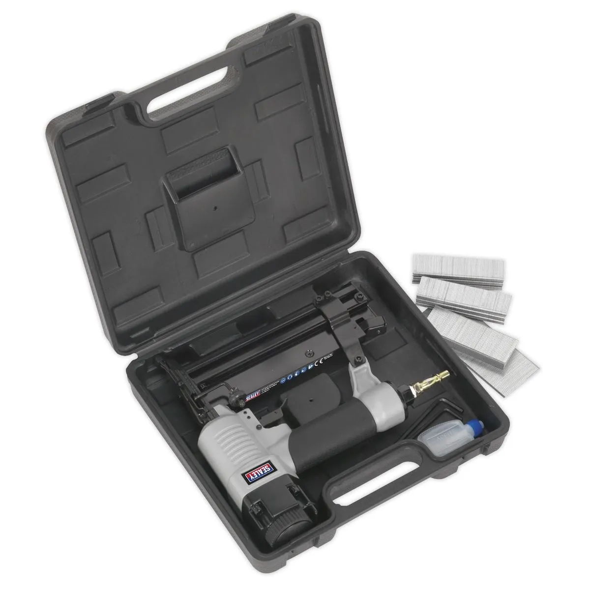 Sealey Air Nail Staple Gun 10-50mm Nails 10-40mm Staples Capacity Nailer Stapler