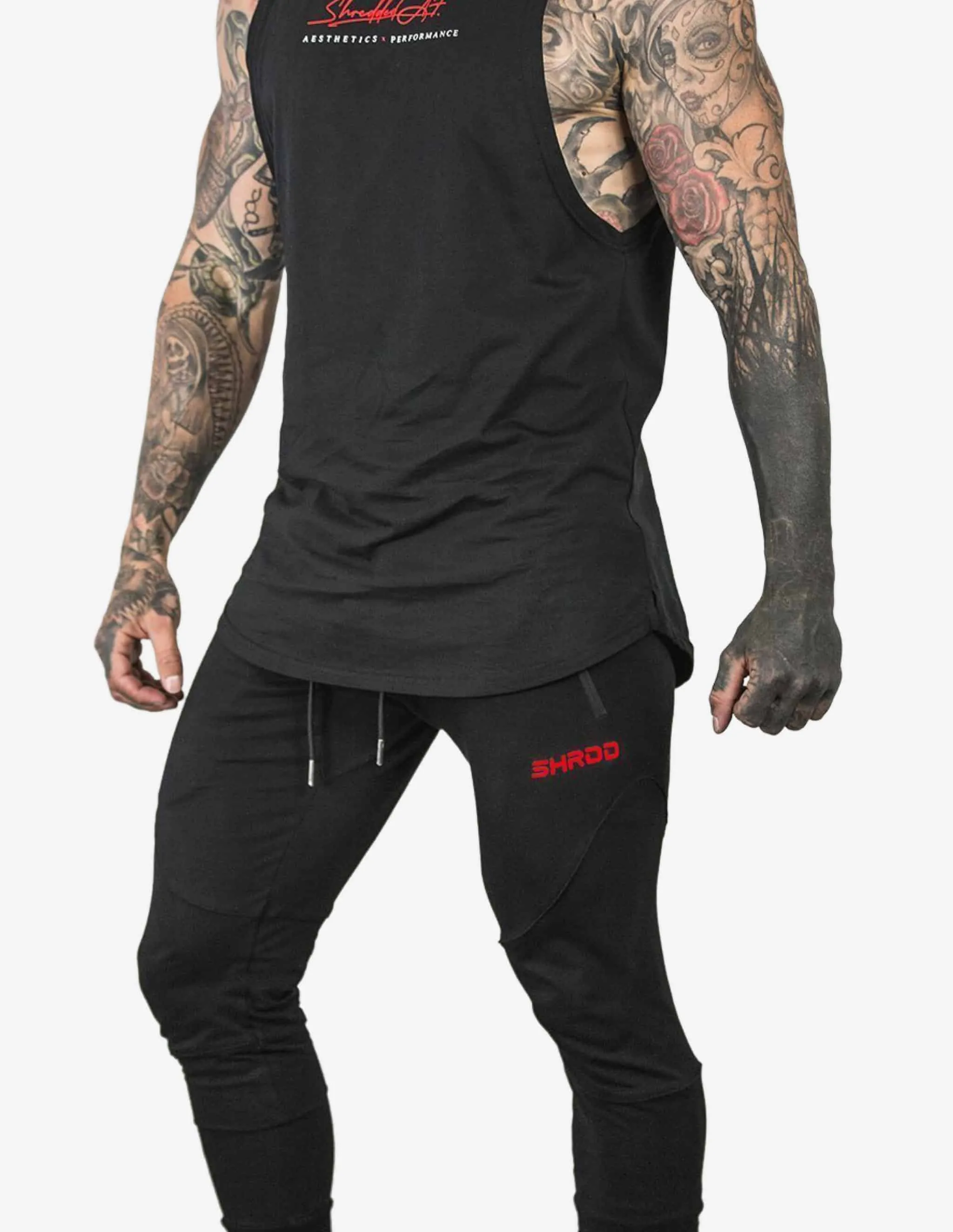 SHRDD Tapered joggers -Black/Red