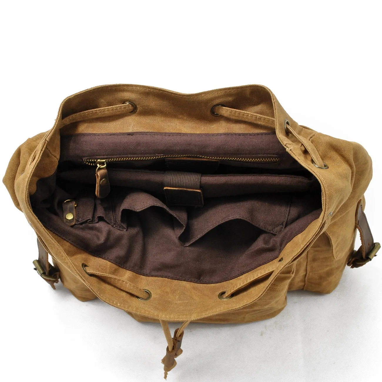 Wachscanvas Rucksack | LETTLAND
